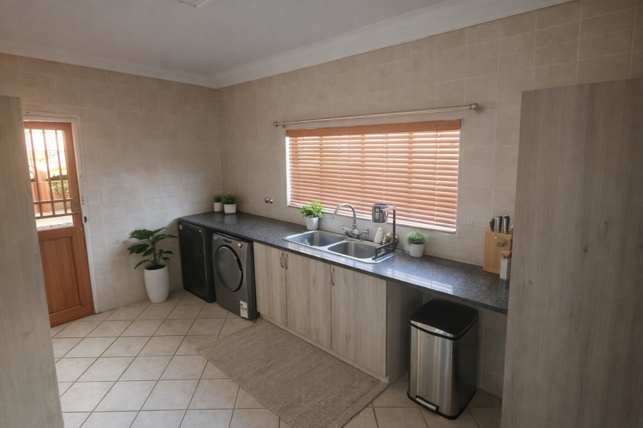 4 Bedroom Property for Sale in Cashan North West